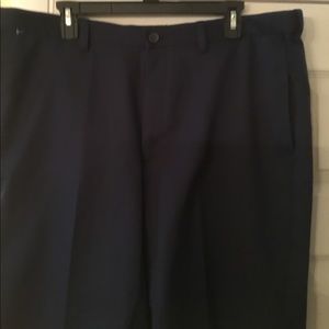 New with tags navy Haggar Shorts 38 waist